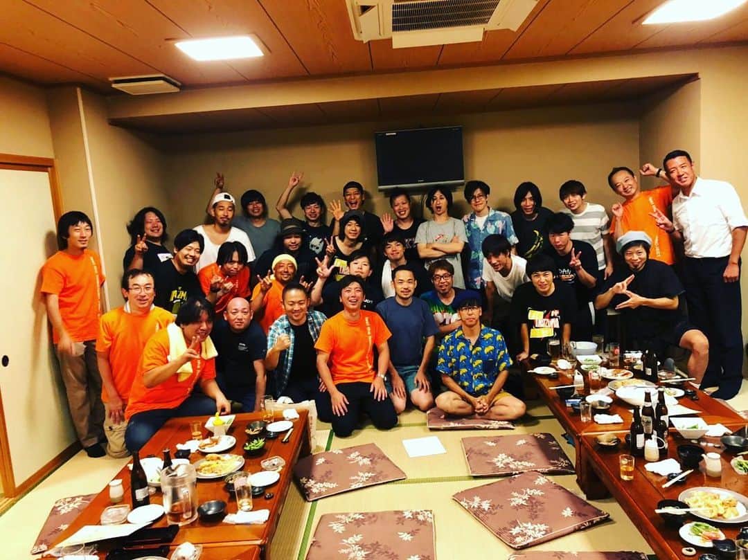 上中丈弥さんのインスタグラム写真 - (上中丈弥Instagram)「高岡七夕ミュージックフェス。笑顔溢れる最高に熱い暑い1日でした。熱量のある人達が作り上げた1日に感謝です。 PANもマスミサイルも流石のステージでした。同世代が元気で嬉しいよ。  さぁ安全運転で東京戻りましょう🥴  #イナ戦 #イナズマ戦隊 #PAN #ザマスミサイル」8月4日 22時38分 - jyouya