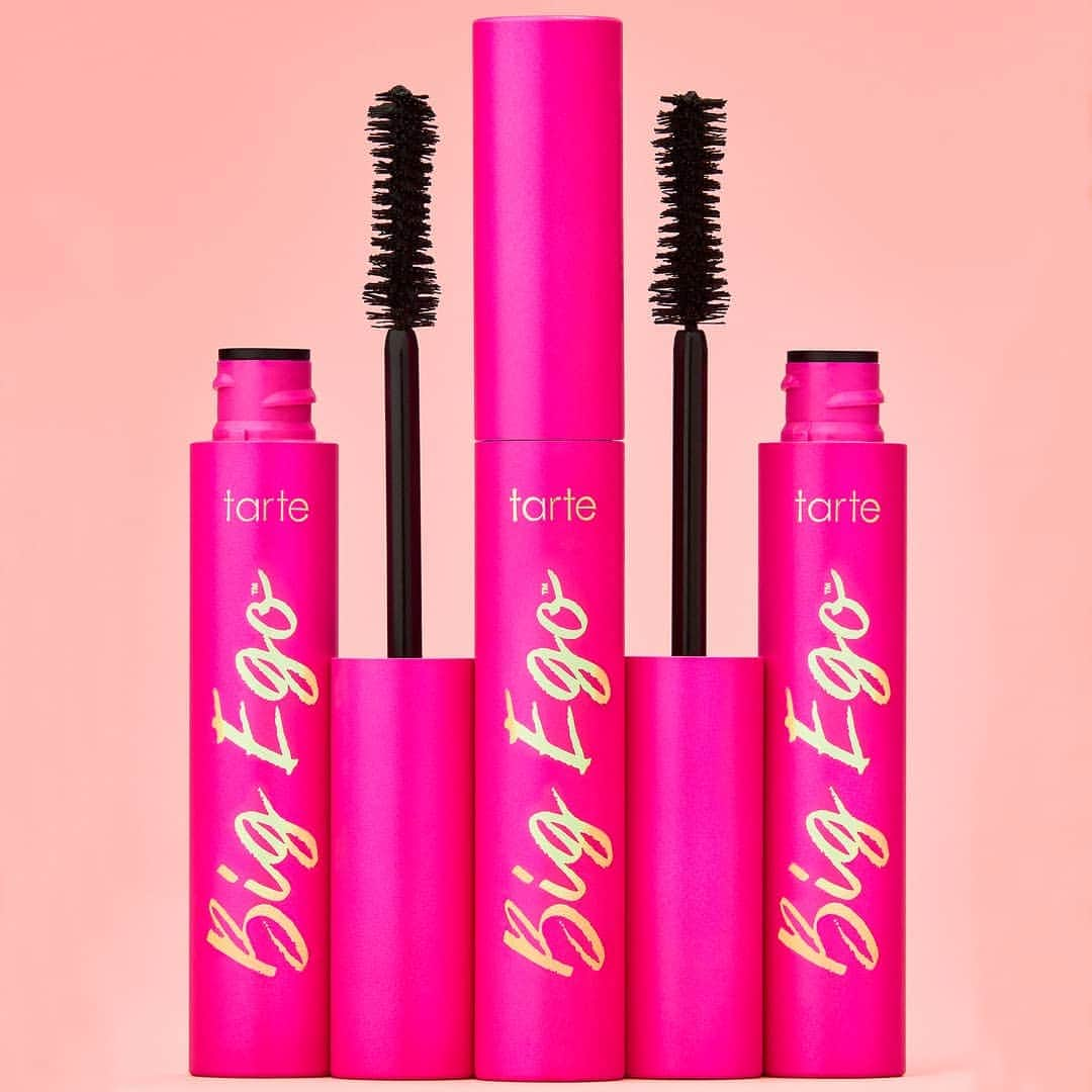 Tarte Cosmeticsさんのインスタグラム写真 - (Tarte CosmeticsInstagram)「Get MAXXX-imum flutter with a voluminous finish for 16-hours (!!!) with our big ego™ #vegan mascara 🙌🌱💗 This vegan lash lovin’ formula is infused with #plantpowered babassu to nourish lashes @ the same time! #crueltyfree #veganbeauty #mybigego #bigegolashes」8月4日 23時14分 - tartecosmetics