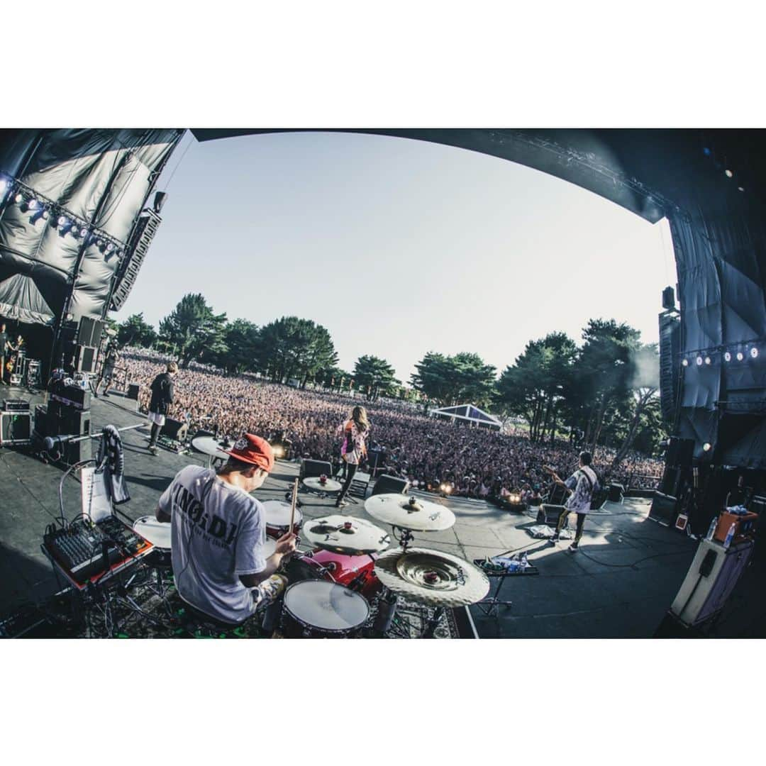 柳沢亮太さんのインスタグラム写真 - (柳沢亮太Instagram)「2019.08.04 国営ひたち海浜公園 〃ROCK IN JAPAN FESTIVAL 2019″ #parkstage #rijf2019 @nekoze_photo」8月4日 23時56分 - yayayayanagi