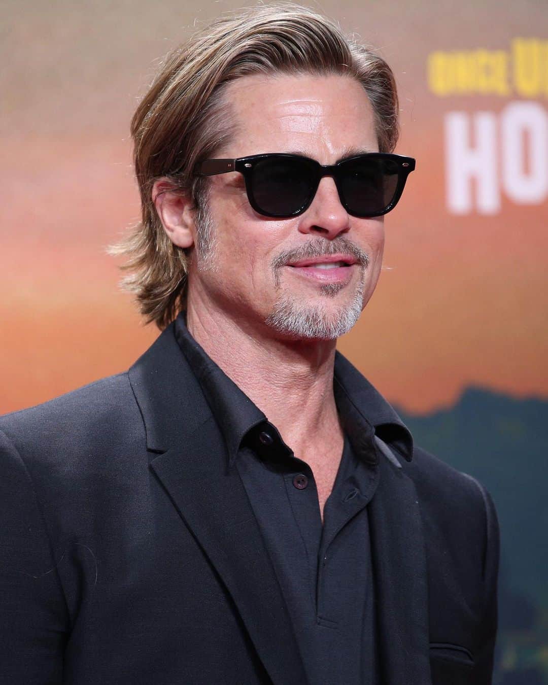GQさんのインスタグラム写真 - (GQInstagram)「Let this pic of Brad Pitt serve as a reminder that your skin is far too matte, far too dry, not nearly luminous enough. See all 10 Grooming Gods of the week at the link in bio.」8月5日 0時01分 - gq