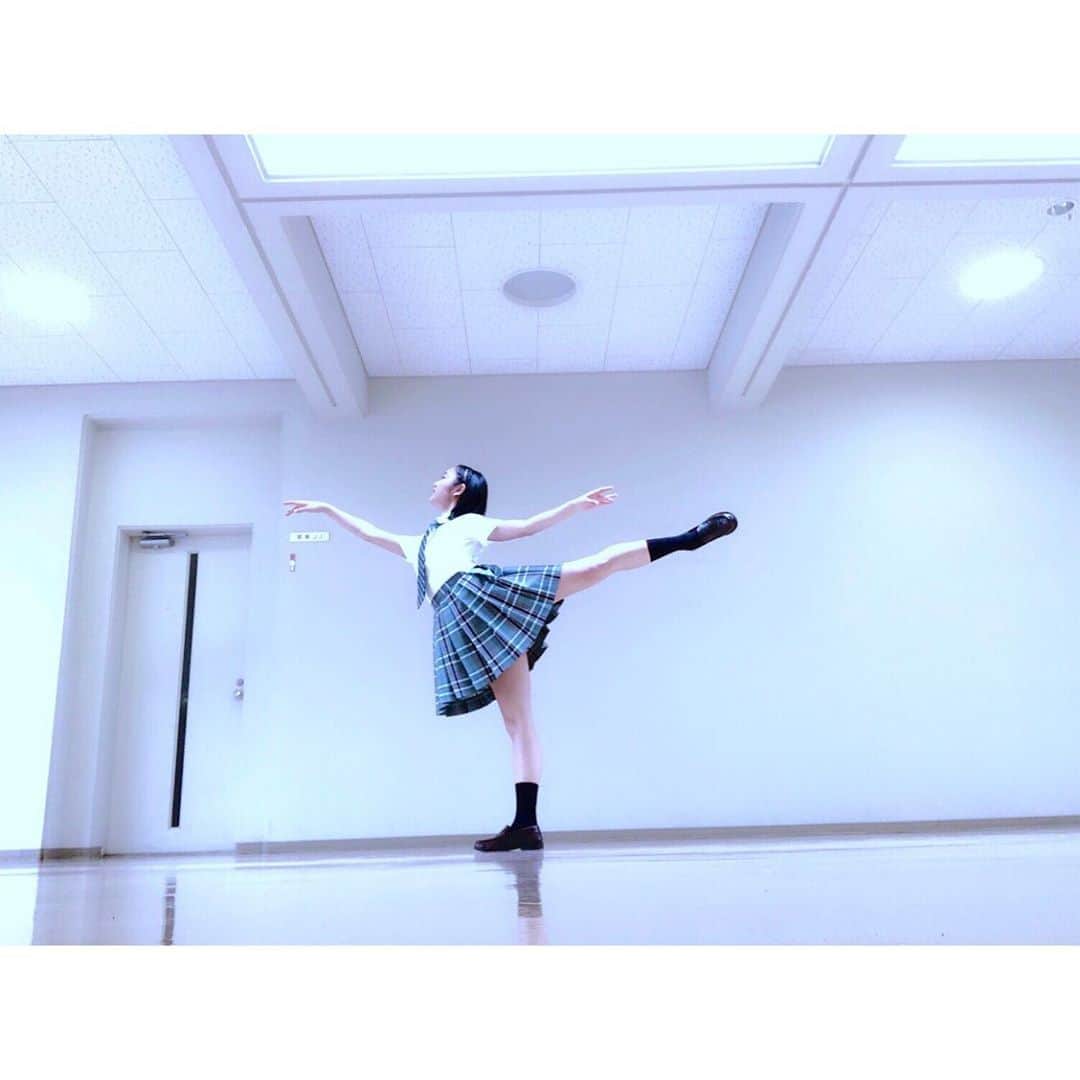 石丸千賀さんのインスタグラム写真 - (石丸千賀Instagram)「・ ・ #アラベスク ・ ・ ・ #スパガ #バレエ #制服 #ballet #балет  #instalove  #costume  #arabesque  #tif #tif2019」8月5日 0時01分 - chika_ishimaru.official
