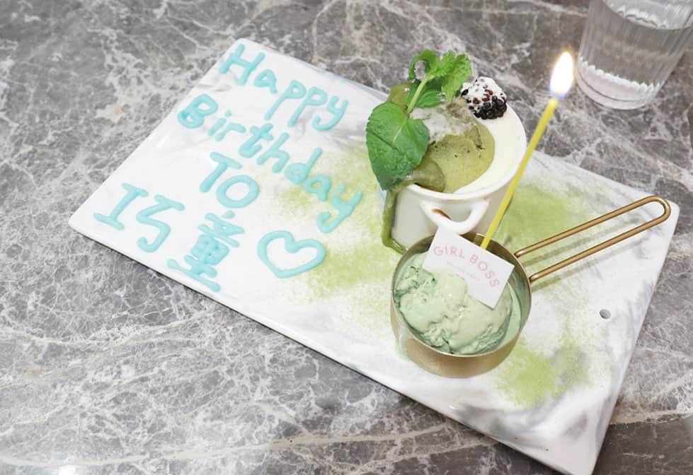 HauTung 巧童在這さんのインスタグラム写真 - (HauTung 巧童在這Instagram)「Early Birthday Dinner 🥘🍽🥳🥰 #8August #BirthdayDinner」8月5日 0時08分 - hautunnng