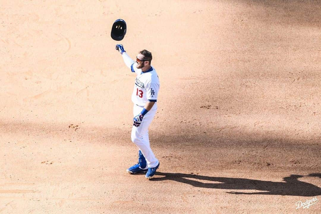 Los Angeles Dodgersさんのインスタグラム写真 - (Los Angeles DodgersInstagram)「Show ‘em how it’s done.」8月5日 10時06分 - dodgers