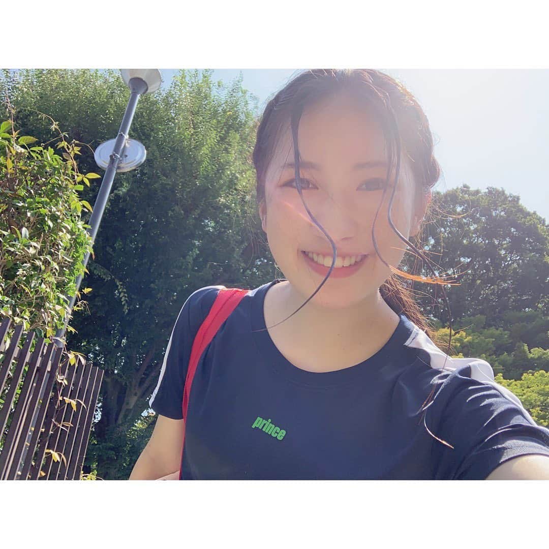 加藤一華さんのインスタグラム写真 - (加藤一華Instagram)「. 【第一回】 夏っぽい写真大会🤳🍉🌻🌴 (蚊に刺されまくりました😂) . #夏 #summer #me #selfie」8月5日 10時06分 - ichika_kato