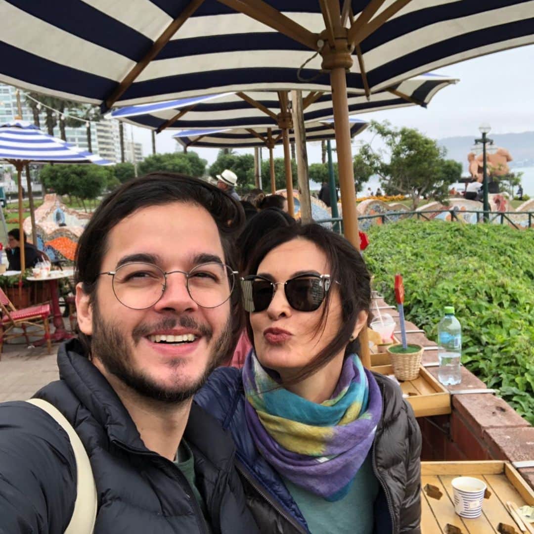 ファチマ・ベルナルデスのインスタグラム：「Vamos sentir saudades! Hora de voltar pra casa. E sonhar com as próximas férias. #cadaminutoimporta #peru #lima #miniferias」