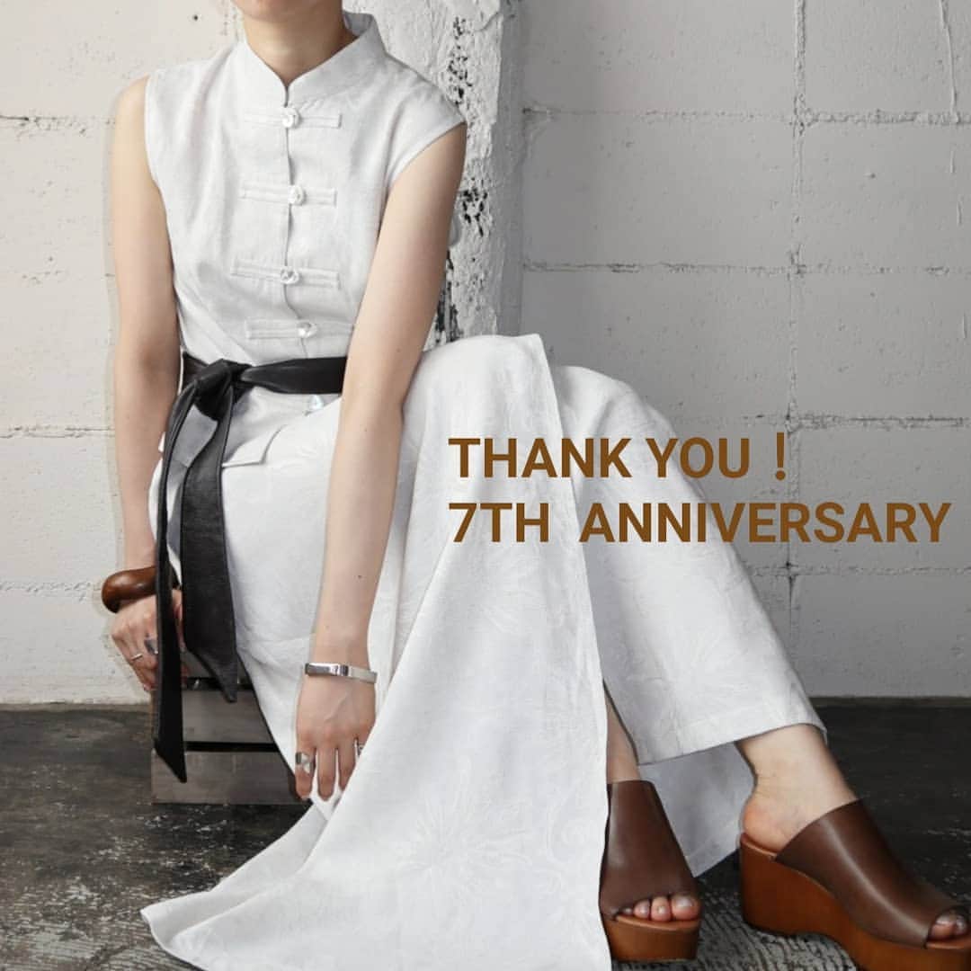 吉祥寺 古着屋 Orfeoのインスタグラム：「Orfeoは本日、7周年を迎えることができました。 たくさんのお客様との出会いに支えられて、ここまで続けられたことに心より感謝いたします。  これからも、皆さまに楽しんでいただけるようスタッフ一同励んで参りますので引き続きOrfeoを宜しくお願いいたします！  8/1よりスタートしましたSUMMER SALEは毎日商品を追加しております。まだまだ暑い日が続きますので夏物を探しにぜひお立ち寄りくださいませ。  #orfeo #kichijoji #tokyo #vintage #used #fashion #coordinate #outfit #オルフェオ #吉祥寺 #東京 #古着 #古着屋 #ヴィンテージ #ユーズド #ファッション #コーディネート」