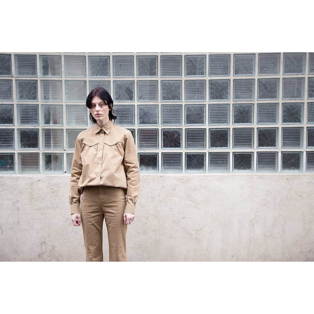 KUROのインスタグラム：「KURO 19aw collection #indigo #denim #kurodenim #nyfw #pfw」