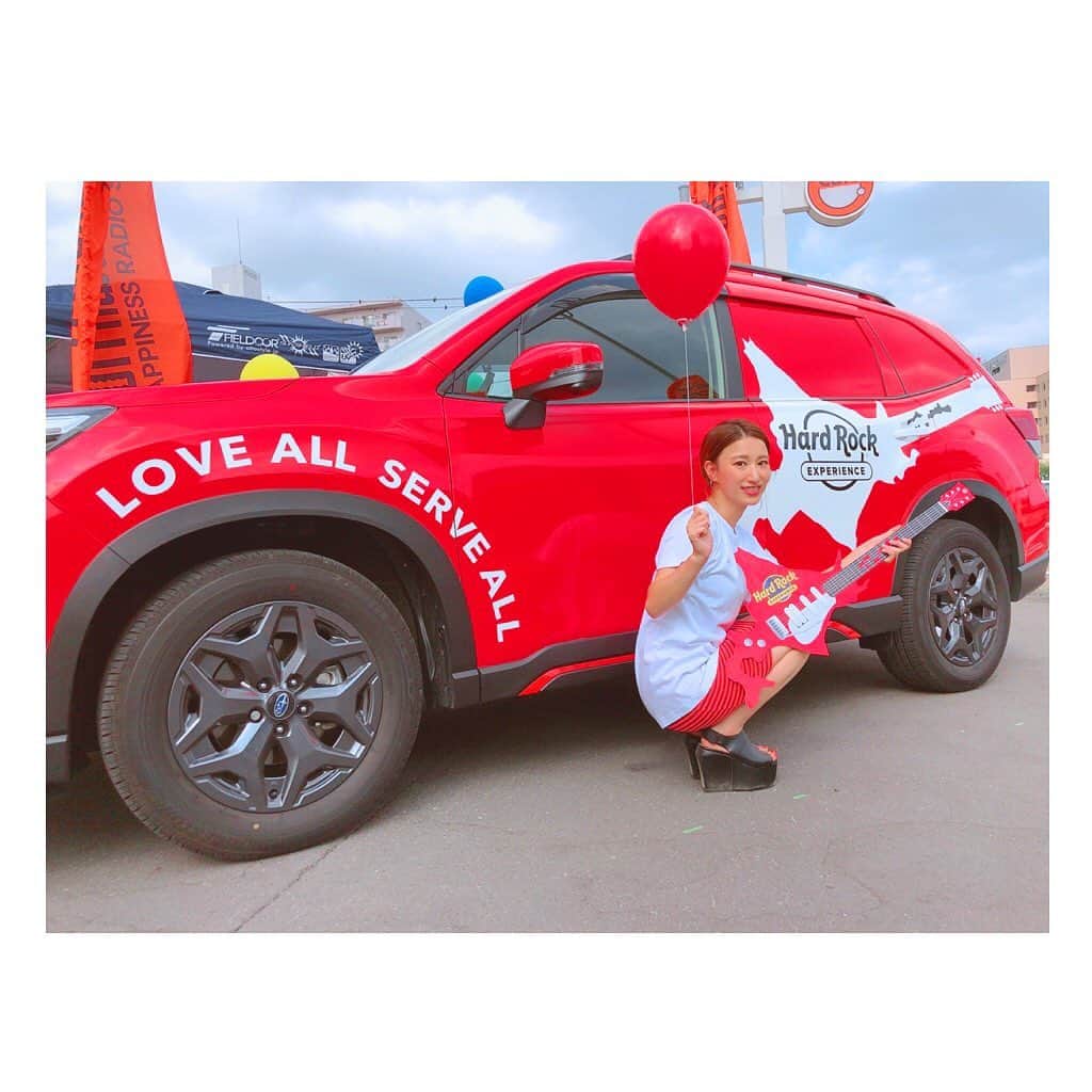 のインスタグラム：「・ FMノースウェーブ 【北海道ハピネスファミリーキャンペーン powered by Hard Rock Japan】 で全道各地のイベントやお祭り会場に出没させていただきます❤️❤️ @hardrockjapan  #hardrockjapan  ㅤㅤㅤㅤㅤㅤㅤㅤㅤㅤㅤㅤㅤ スバルのオリジナルのHard Rock中継車を見つけたら一緒に写真撮ってね❤️❤️ @subaru.jp  ㅤㅤㅤㅤㅤㅤㅤㅤㅤㅤㅤㅤㅤ  みなさんにお会いできるのを楽しみにしてます❤️❤️」
