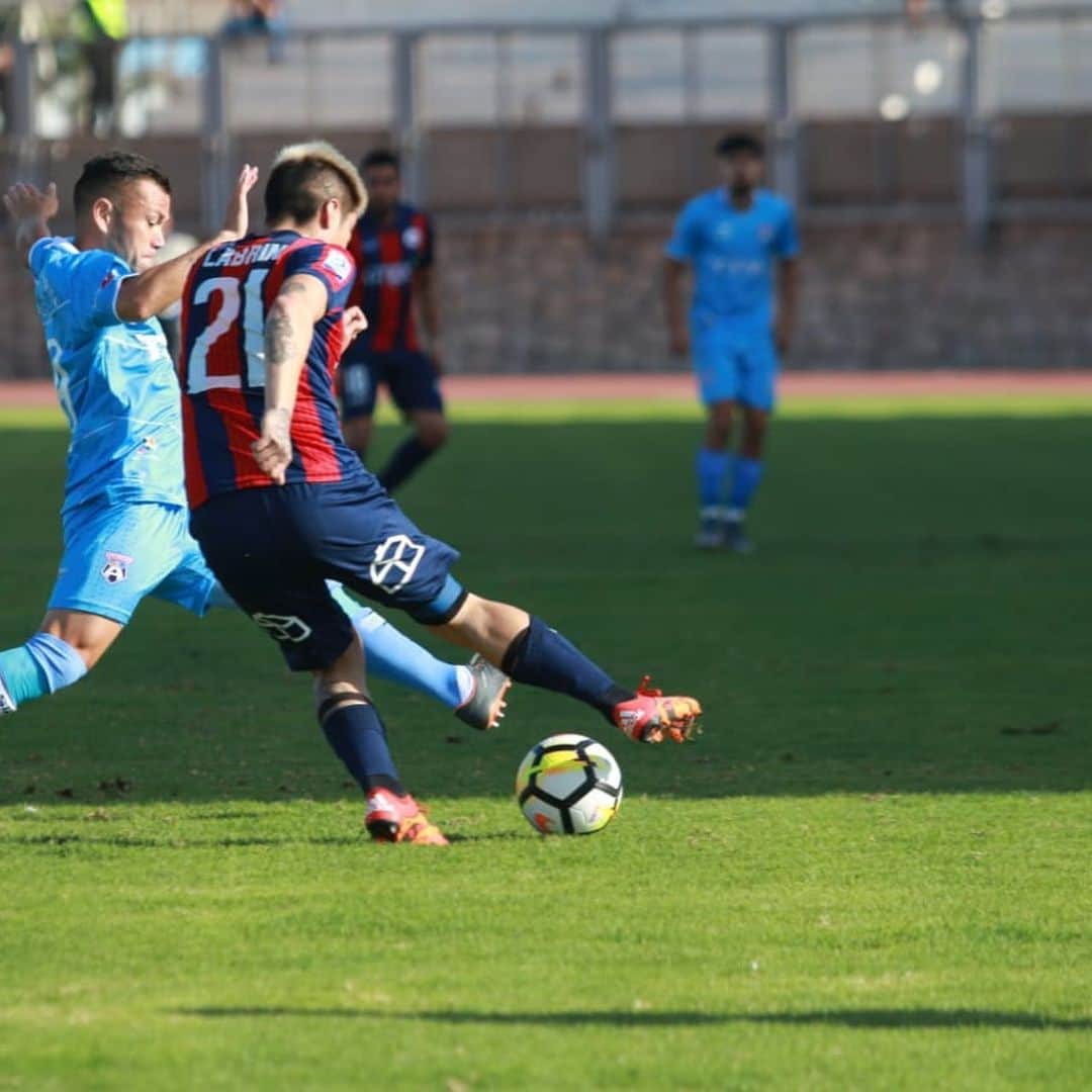 サッカー チリ代表チームさんのインスタグラム写真 - (サッカー チリ代表チームInstagram)「Tablas en el norte.  @smdearica_oficial igualó frente a @iberiasadp por 1-1 en el único duelo dominical de la #SegundaDivision. . 📸 Felipe Flores/Colaborador Comunicaciones ANFP」8月5日 11時13分 - campeonatochi