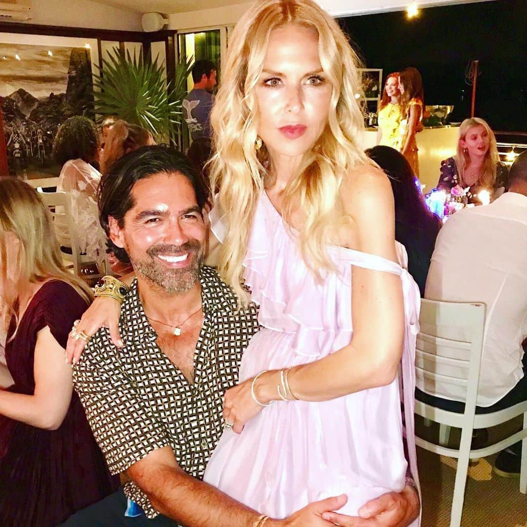 レイチェル・ゾーさんのインスタグラム写真 - (レイチェル・ゾーInstagram)「Happiest Birthday to the #otherman in my life that I love beyond words 🥰 @brian_atwood I am the luckiest girl to have you as my #bestfriend and my other #partner in life 🎂❤️🙏🏻 #20years #friendsthatarefamily 💋🥂xoRZ」8月5日 3時45分 - rachelzoe