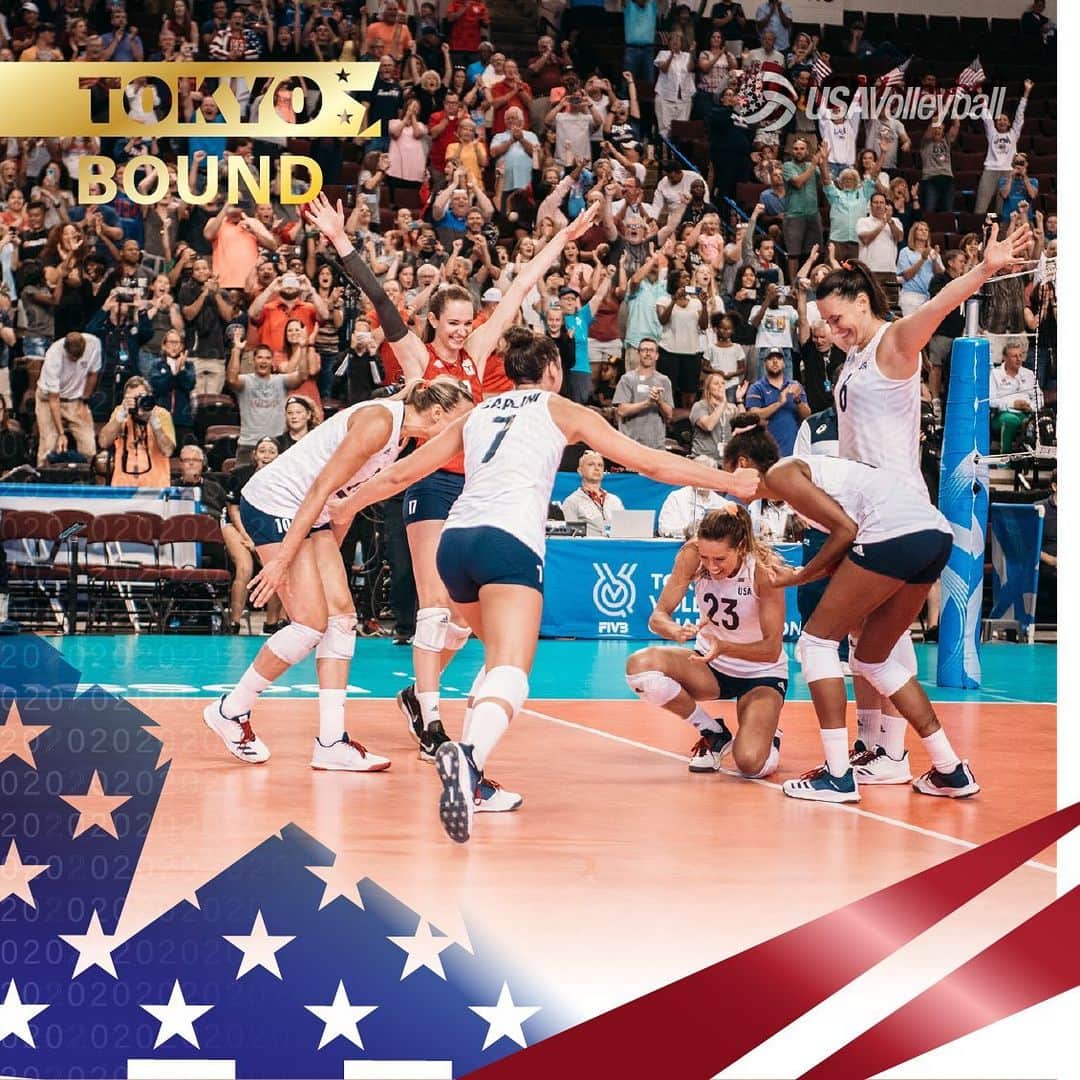USA Volleyballさんのインスタグラム写真 - (USA VolleyballInstagram)「Qualified! #tokyobound」8月5日 4時53分 - usavolleyball