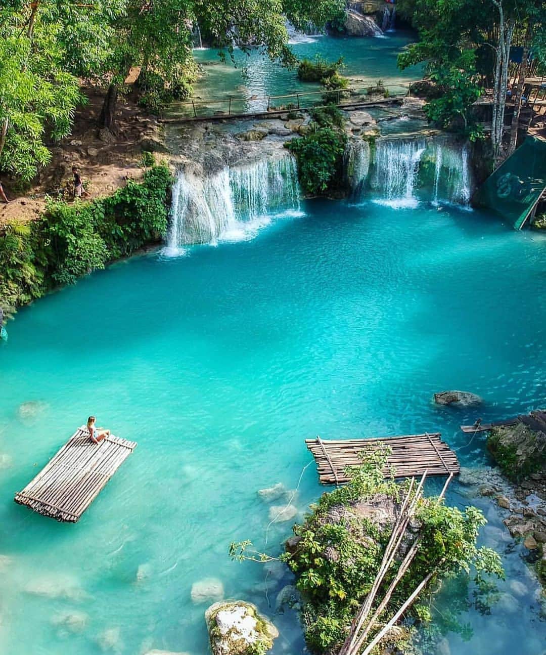 Wonderful Placesさんのインスタグラム写真 - (Wonderful PlacesInstagram)「Cambugahay Falls - Philippines ✨💖💖💖✨ . Picture by ✨✨@callumslade✨✨ #wonderful_places for a feature 💖」8月5日 5時51分 - wonderful_places