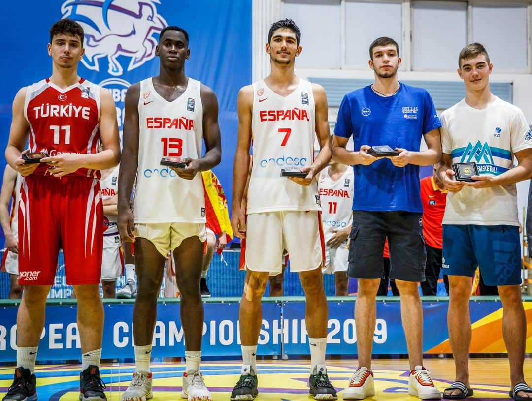 FIBAさんのインスタグラム写真 - (FIBAInstagram)「Your #FIBAU18Europe All-Star 5: . Alperen Sengun 🇹🇷 Usman Garuba 🇪🇸 Santiago Aldama 🇪🇸 (MVP) Nikos Rogkavopoulos 🇬🇷 Ziga Samar 🇸🇮」8月5日 5時57分 - fiba