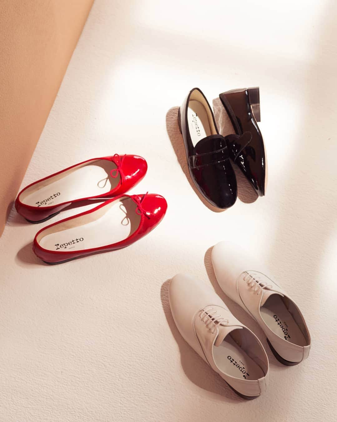 Repettoさんのインスタグラム写真 - (RepettoInstagram)「Les Mythiques | Quel est votre modèle préféré ? The Mythics | Which model is your favorite? . #Repetto #Iconic #ShoesLover #RepettoStyle」8月5日 6時01分 - repettoparis