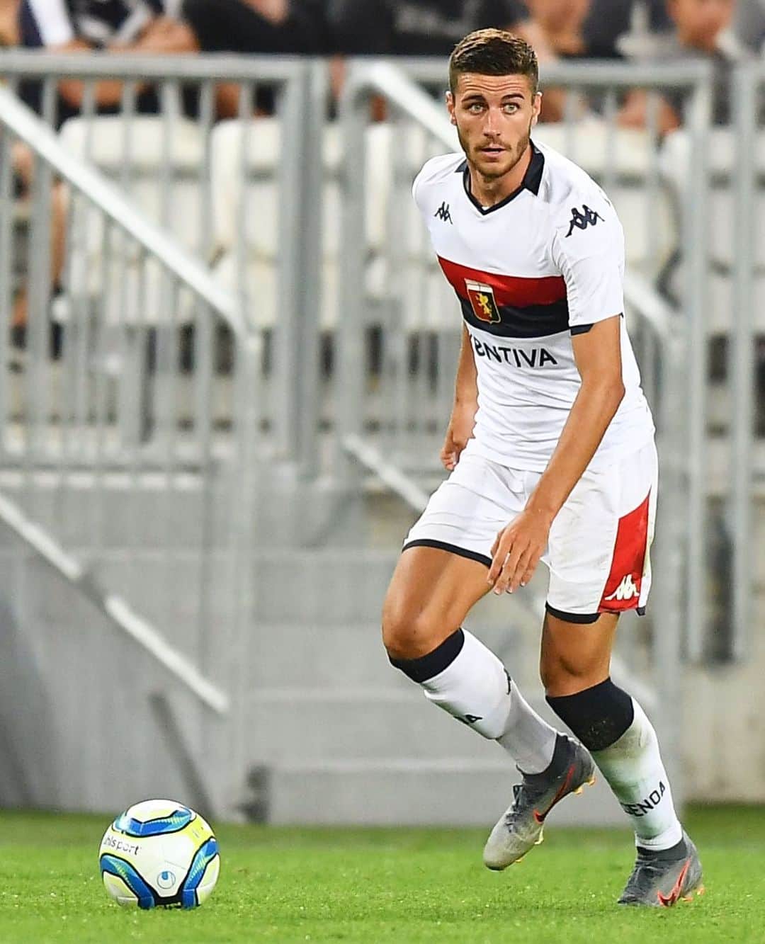 のインスタグラム：「@genoacfcofficial 🔴🔵」