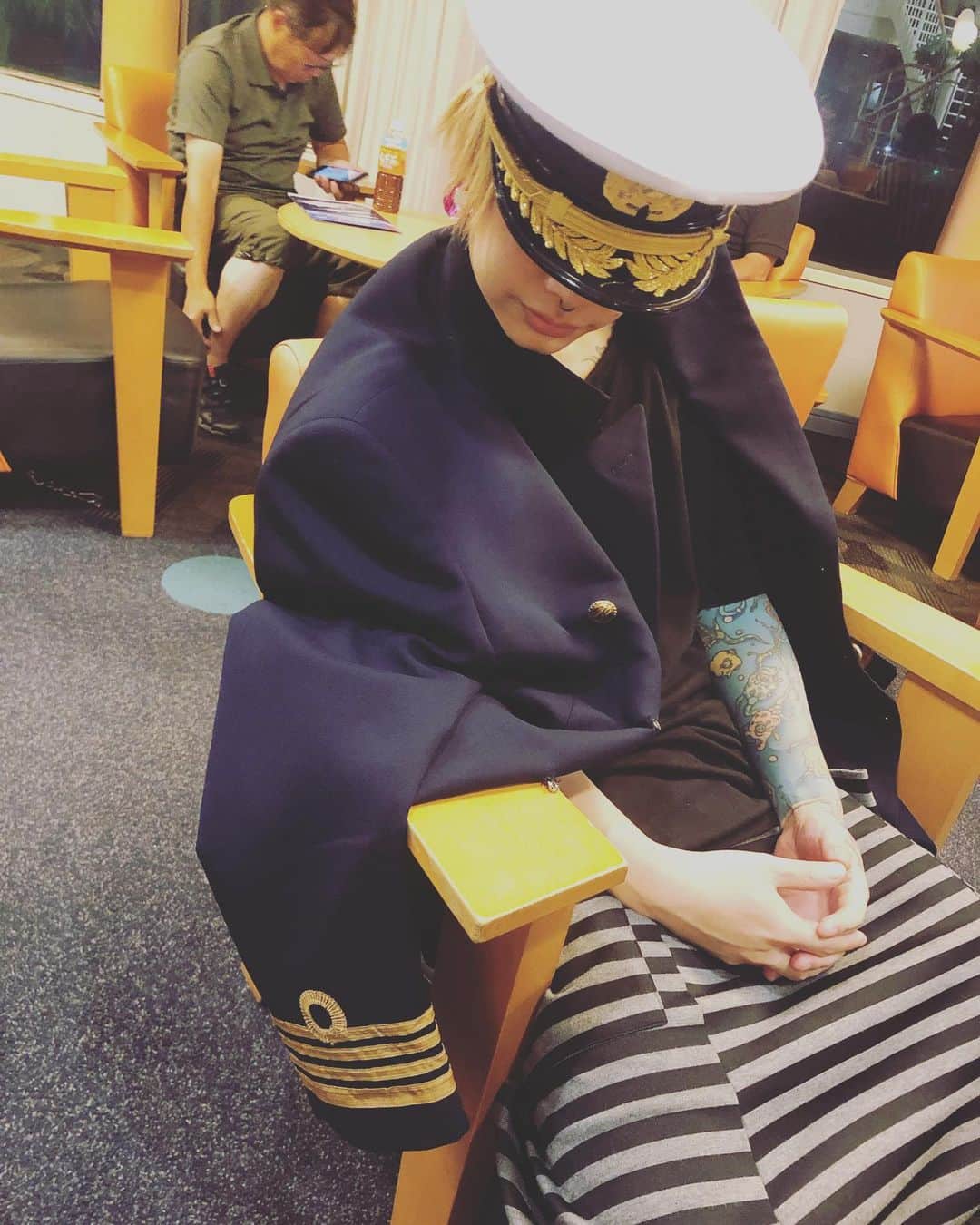 冬摩さんのインスタグラム写真 - (冬摩Instagram)「今日の船長。」8月5日 19時26分 - liraizo_touma