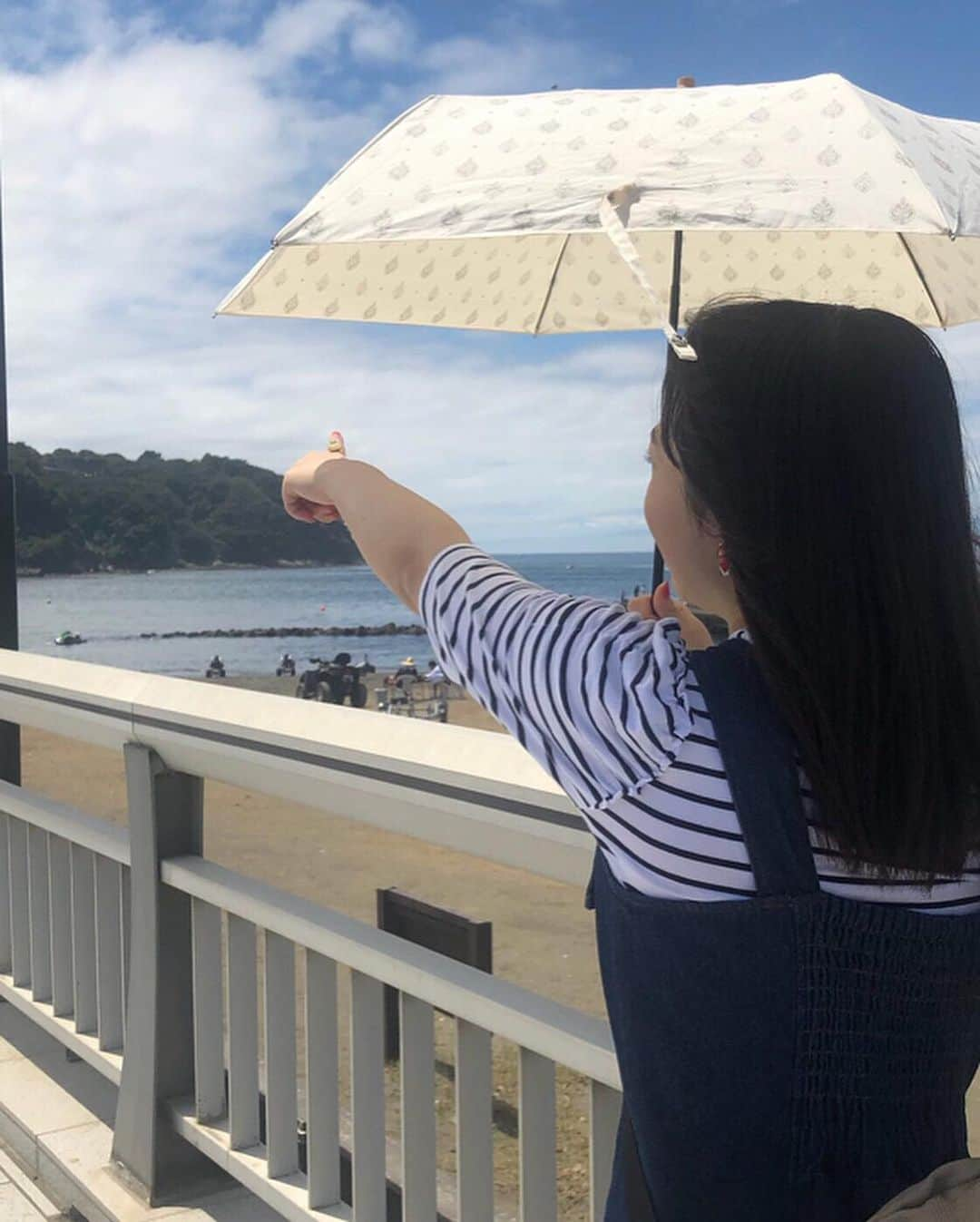 清司麗菜さんのインスタグラム写真 - (清司麗菜Instagram)「江ノ島〜！！！！！デート🤭♡ ㅤㅤㅤㅤㅤㅤㅤㅤㅤㅤㅤㅤㅤ 日差しが強すぎて写真撮る時でも日傘を手放したくなかった、、 ㅤㅤㅤㅤㅤㅤㅤㅤㅤㅤㅤㅤㅤ 載せ直しすみません💦 ㅤㅤㅤㅤㅤㅤㅤㅤㅤㅤㅤㅤㅤ #江ノ島」8月5日 19時35分 - seiji_0007