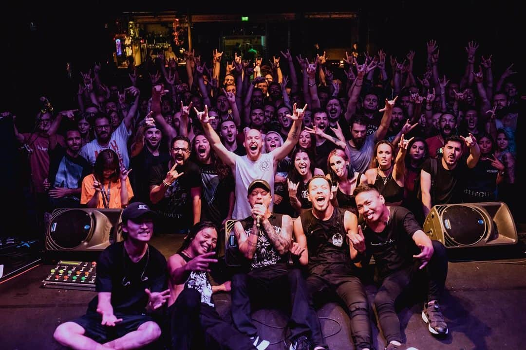 Crystal Lakeさんのインスタグラム写真 - (Crystal LakeInstagram)「Thank you Venice, Italy last night! You guys were awesome! We’ll be back in November for @neversaydietour! See ya then!  Hey Graz, Austria! We’re supporting for @parkwaydriveofficial with @thyartinstagram tonight! Who’s coming to hang with us?  Photo: @johngyllhamn  #CrystalLake #Helix #WorldTour2019」8月5日 19時55分 - crystallake777