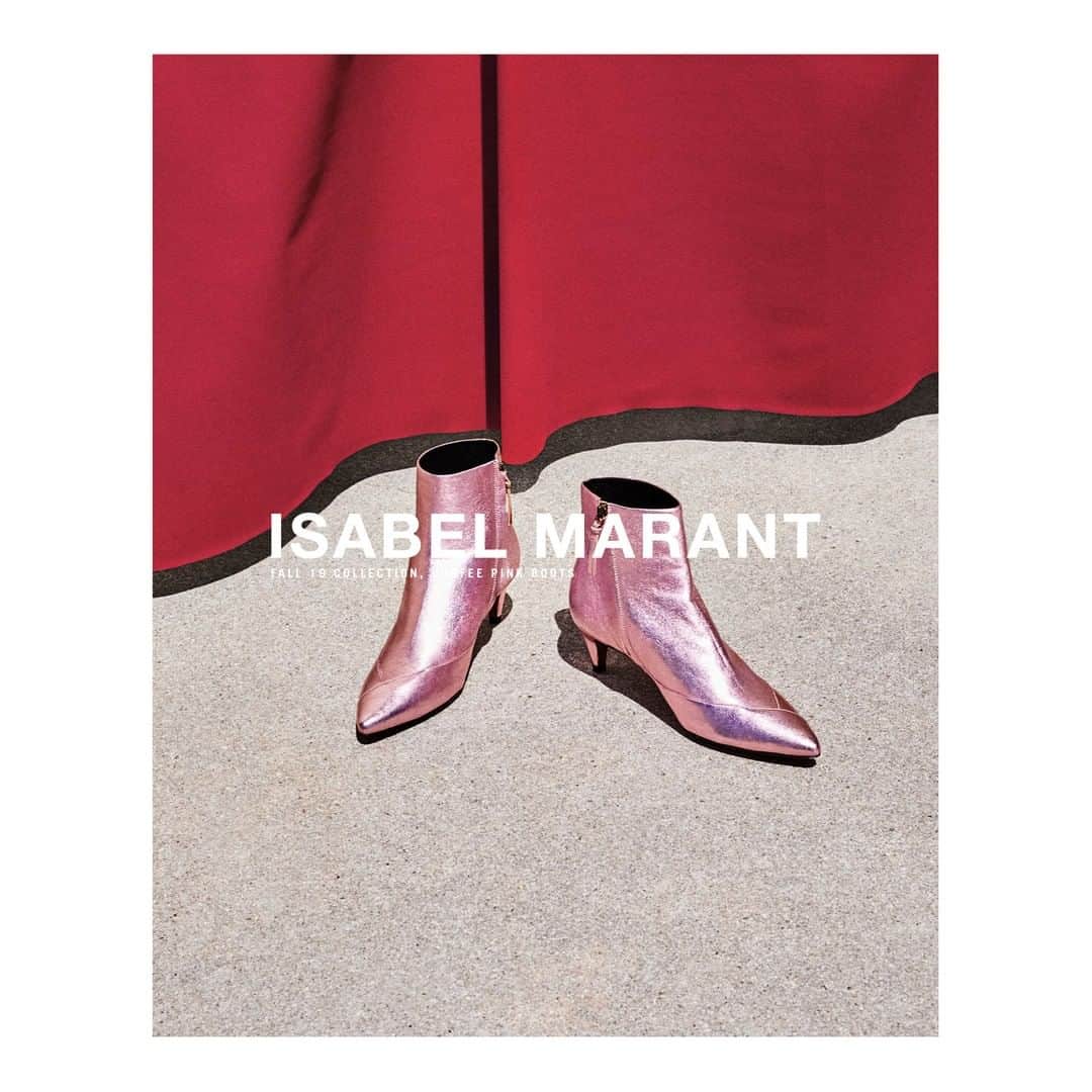 イザベルマランさんのインスタグラム写真 - (イザベルマランInstagram)「The new #IsabelMarant accessories  Shot by @joaquinlaguinge」8月5日 20時01分 - isabelmarant