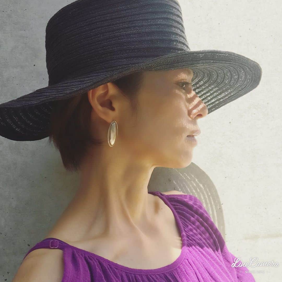 畑野ひろ子さんのインスタグラム写真 - (畑野ひろ子Instagram)「@bayflow_inc ×@wakanozawa  の紫ワンピース❤️ この暑さに最高な着心地。 飲む日焼け止めや帽子は必須な毎日。」8月5日 20時04分 - hiroko_hatano_