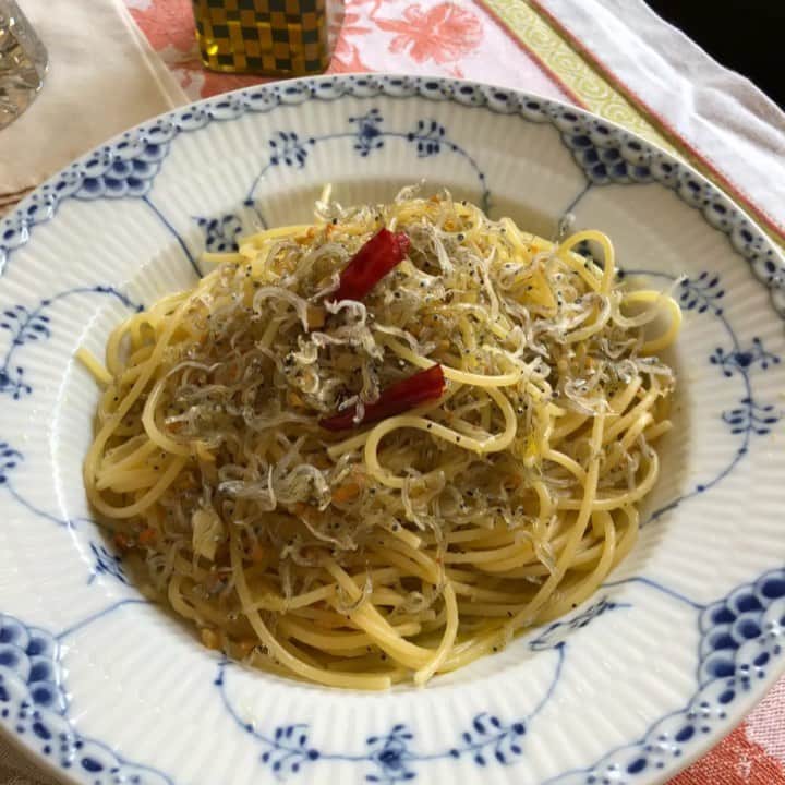 のインスタグラム：「Cravings... この時期が一番美味しい！ しらすパスタ🎶 #しらす #pasta #japanesefood」