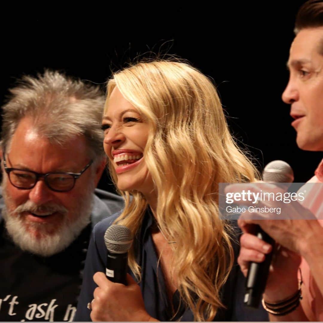 ジェリー・ライアンさんのインスタグラム写真 - (ジェリー・ライアンInstagram)「From the #Picard panel yesterday at #stlv. Love these boys...! ❤️ @jonathansfrakes @jonathandelarco」8月5日 12時45分 - jerilryan