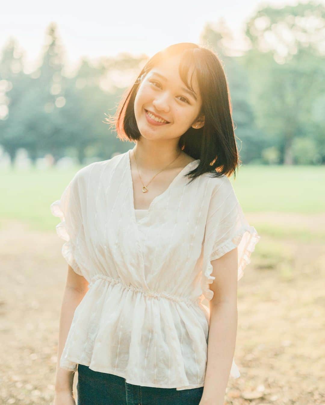 のインスタグラム：「インスタのプロフィールの写真変えてみた🤳 今回も沢山撮ってもらったからちょこちょこ載せていきますね🐶 photo by @photo__fw」
