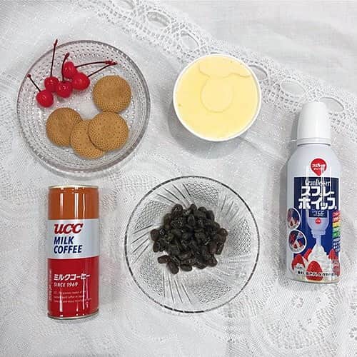 isutaさんのインスタグラム写真 - (isutaInstagram)「. 暑〜い夏、できるならお家からあまり出たくない…とはいえ、かわいいカフェもスイーツも大好きなタピオカも譲れない…！と葛藤の日々を送っているisuta読者の方も多いのでは？  そんな女の子たちにおすすめしたいのが、お家で簡単につくれるドリンク♡  今回isuta編集部が挑戦した、市販の材料でつくれる絶品“タピオカミルクコーヒーフロート”を伝授しちゃいます♩  詳しくはプロフィールトップのURLから記事をチェックしてね！  #isuta#isutapic#UCCコーヒー #コーヒー#UCC#タピオカ#タピオカドリンク#コーヒーミルク#簡単レシピ#簡単アレンジ#アレンジレシピ#ドリンク#手作り#レトロ#お家カフェ#おうちカフェ#コーヒーフロート#フロート#カフェ#カフェ好きな人と繋がりたい#スイーツ#おしゃれさんと繋がりたい#お洒落さんと繋がりたい」8月5日 14時42分 - isuta_jp