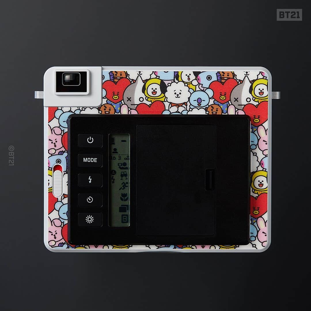 BT21 Stars of tomorrow, UNIVERSTAR!さんのインスタグラム写真 - (BT21 Stars of tomorrow, UNIVERSTAR!Instagram)「‪Capture the moment,‬ Transform into memory  with Leica SOFORT BT21 💫  FIND OUT MORE 👉LINK IN BIO  #LeicaXLINEFRIENDS #Leica #BT21 #LeicaBT21 #Collaboration #LeicaSOFORT #August8th #ComingSoon」8月5日 15時00分 - bt21_official