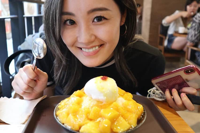 佐藤仁美のインスタグラム：「MANGO😍 しあわへ。  #mango #korea #throwback」
