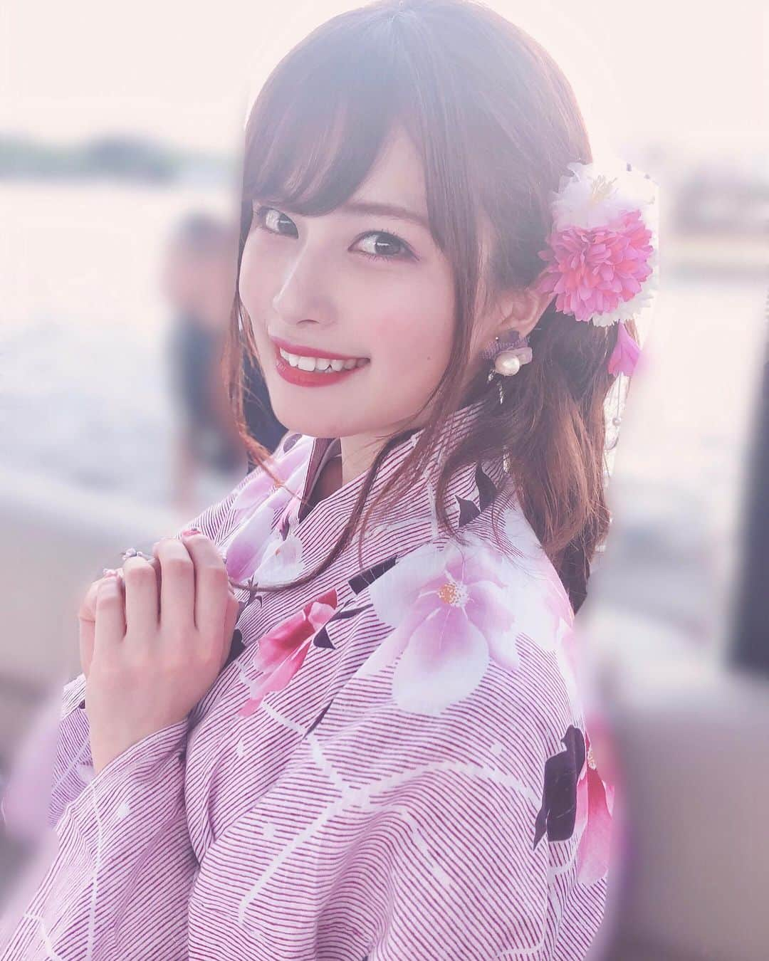 田北香世子さんのインスタグラム写真 - (田北香世子Instagram)「浴衣で花火を達成🎆😆✨✌🏻 新しく買った浴衣なんだ！わーい！ピンクだけど大人っぽい柄のにしたよ🌺🌸 着付けも髪も自分で出来た！偉い！」8月5日 15時20分 - kayoko_takita