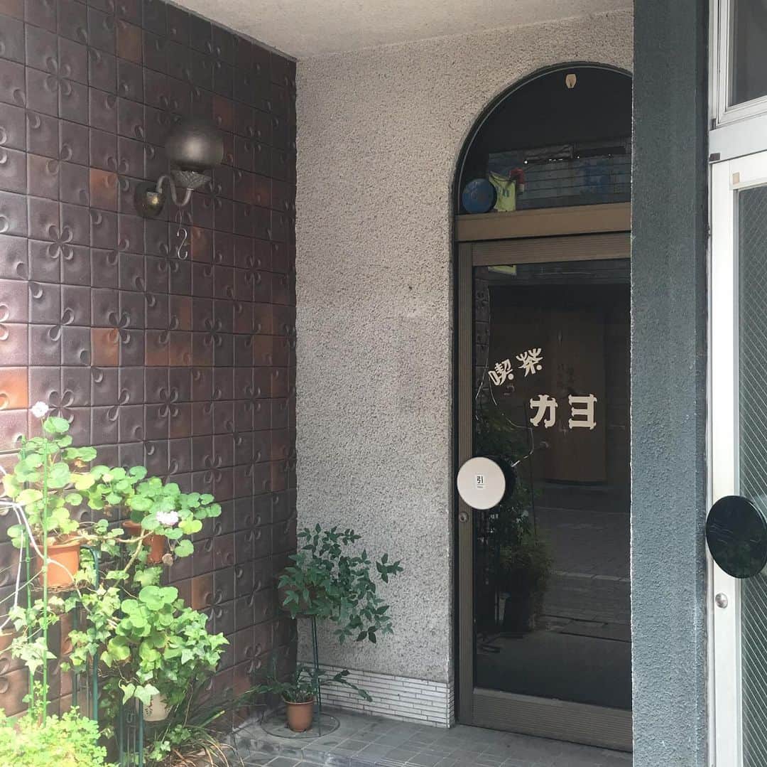 能町みね子さんのインスタグラム写真 - (能町みね子Instagram)「#喫茶メモ 小松 カヨ/ 閉店？不明…」8月5日 15時36分 - nmcmnc