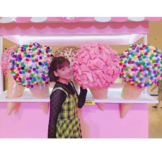 仲川遥香さんのインスタグラム写真 - (仲川遥香Instagram)「Happy ice cream💓  #indonesia #jakarta #japan #tokyo #インドネシアライフ #ジャカルタ在住 #ジャカルタ生活 #インドネシアタレント #🇯🇵🇮🇩 #happy #enjoy #harukanakagawa #仲川遥香」8月5日 15時51分 - wayesa07