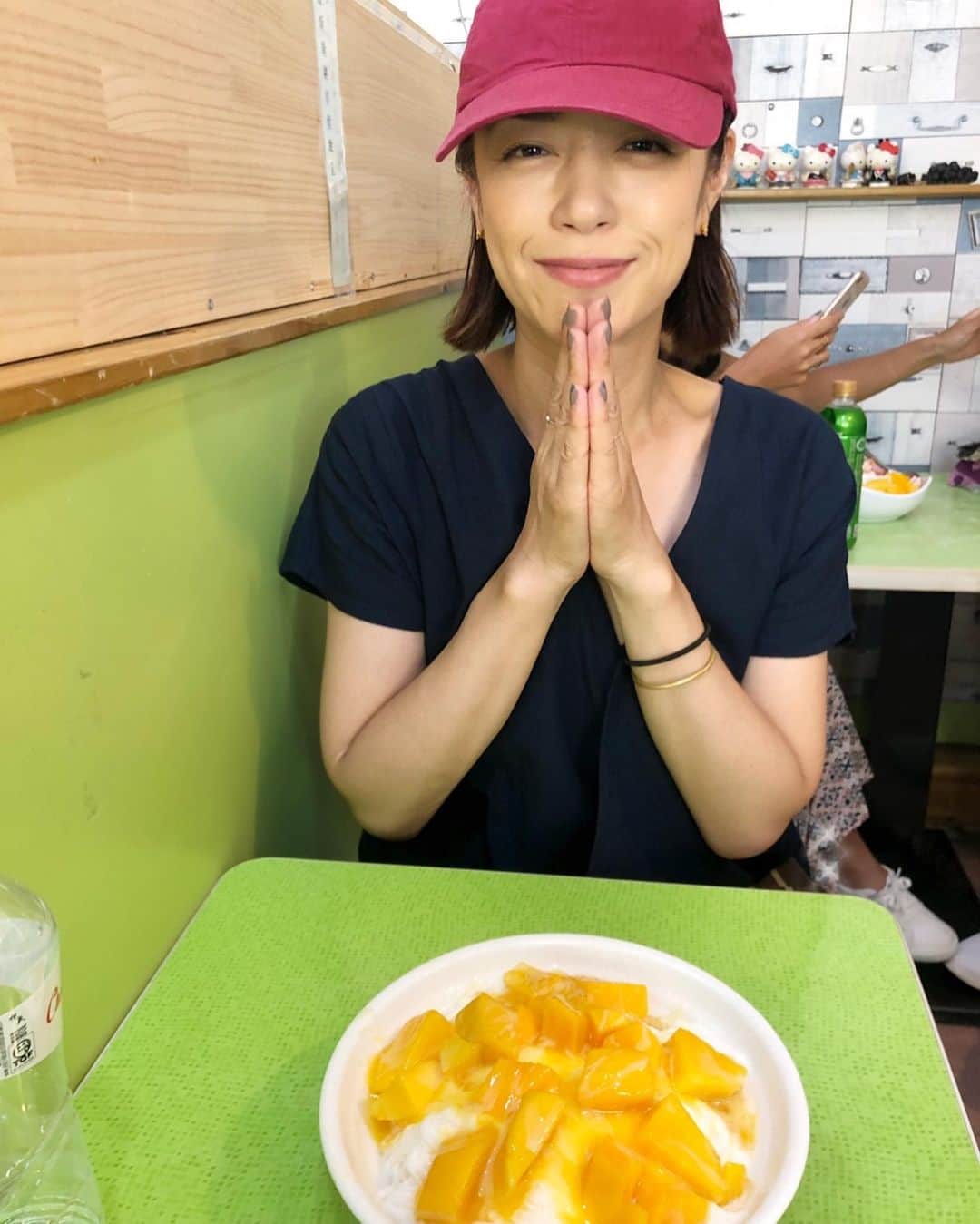 加藤紀子さんのインスタグラム写真 - (加藤紀子Instagram)「好きが過ぎて連日マンゴー。 台湾旅での目的、一日1マンゴー🥭 果たしました🥰  芒果刨冰，會再次回來吃！  #台湾旅 #台北 #夫婦旅 #マンゴーの季節を狙った旅」8月5日 16時17分 - katonoriko