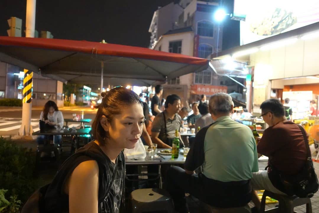 のインスタグラム：「①まだまだ食べたいものあるし まだまだ歩いてみたいエリアあるけど（帰りたくない感） ②それはまた、次の楽しみに！ 台北、台南で親切にして下さった方々、ありがとうございました！  謝謝你在台北台南的好意🙏😊 #台湾旅 #台北旅 #台南旅 #夫婦旅」