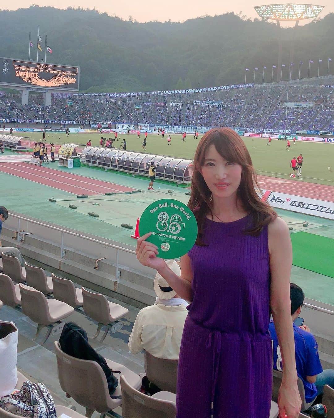 渋谷恭子さんのインスタグラム写真 - (渋谷恭子Instagram)「#スポーツができる平和に感謝  この言葉が #広島 で1番深くささったよーー ・ ・ #平和 #平和に感謝 #感謝 #oneballoneworld #ピースマッチ」8月5日 16時52分 - kyoko.86