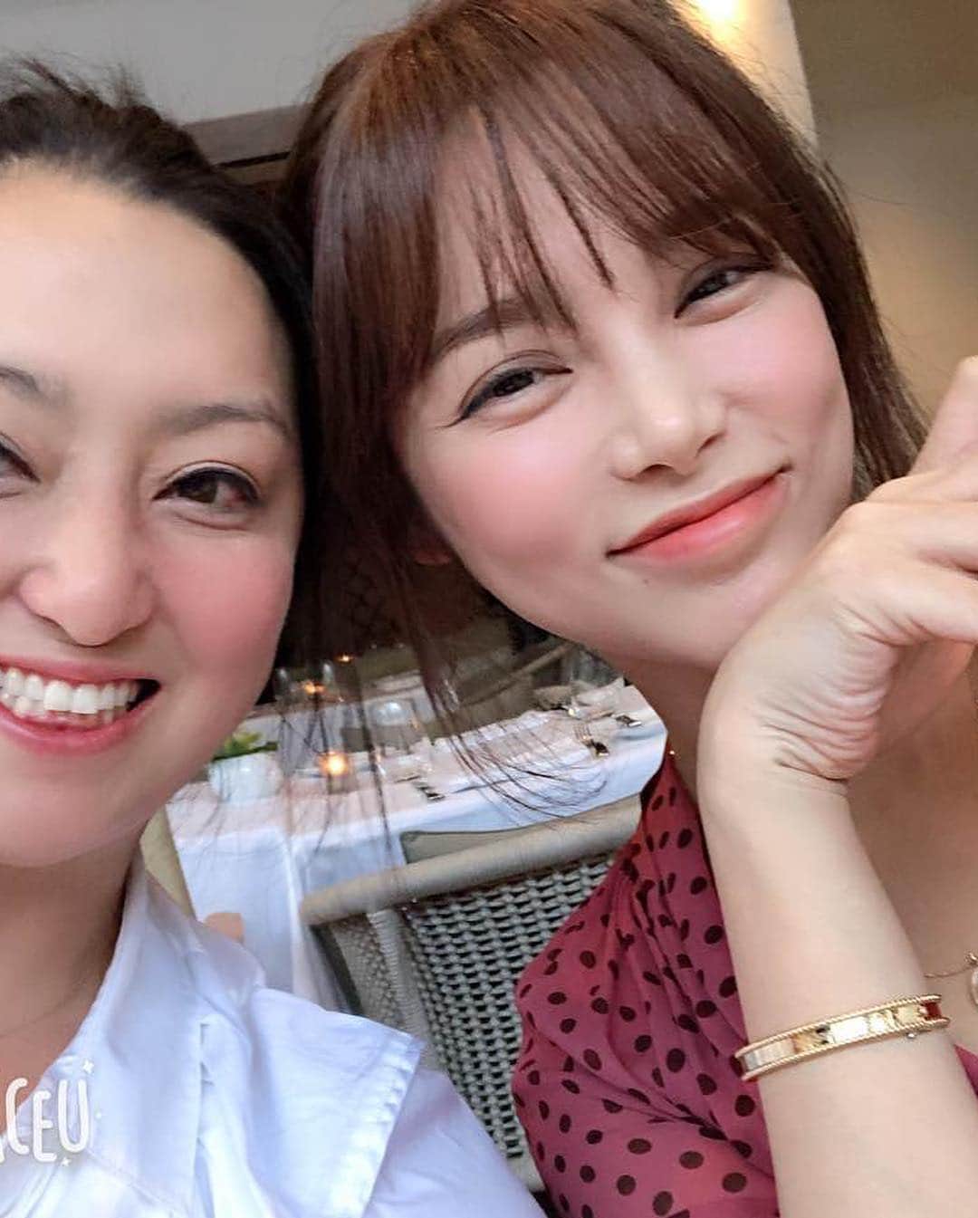 パク・シヨンさんのインスタグラム写真 - (パク・シヨンInstagram)「We are very happy together🥰  고마워 루씨~💕」8月5日 17時38分 - l.h.mom