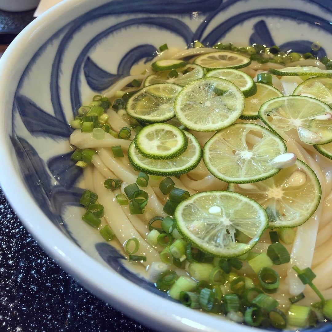 サイモンとマルティナのグルメインスタ