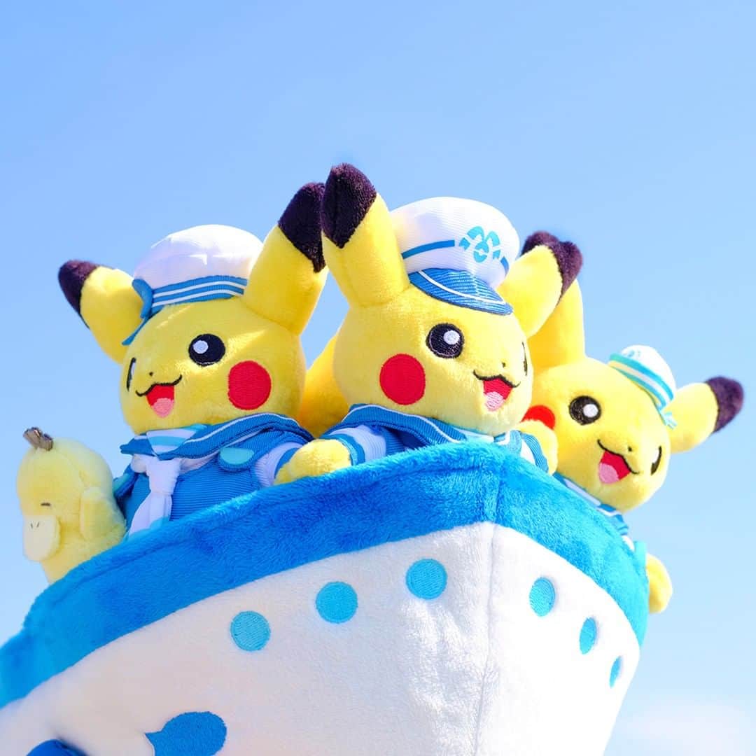 ピカチュウ公式Instagramさんのインスタグラム写真 - (ピカチュウ公式InstagramInstagram)「【今日のピカチュウ】 ピカチュウたちはどこかへ向かっているみたい…❓🚢🌊 「ピカチュウ大量発生チュウ! 2019」は明日8月6日（火）スタート⚡ #pikachu #pokemon #pikachu_snap #photooftheday #sea #boat #ship #sunny #summer #PikachuOutbreak #yokohama #tomorrow #ピカチュウ #ポケモン #海 #船 #夏  #ピカチュウ大量発生チュウ #横浜 #みなとみらい」8月5日 18時00分 - pokemon_jpn