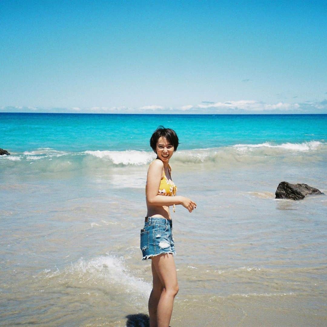 依吹怜さんのインスタグラム写真 - (依吹怜Instagram)「ハワイ島でのフィルム🎞をやっとこさっとこ現像したよ。連写シリーズ📸 #film #filmphotography #canon #autoboy #instagood #instadaily #beautiful #sea」8月5日 18時22分 - ibukirey