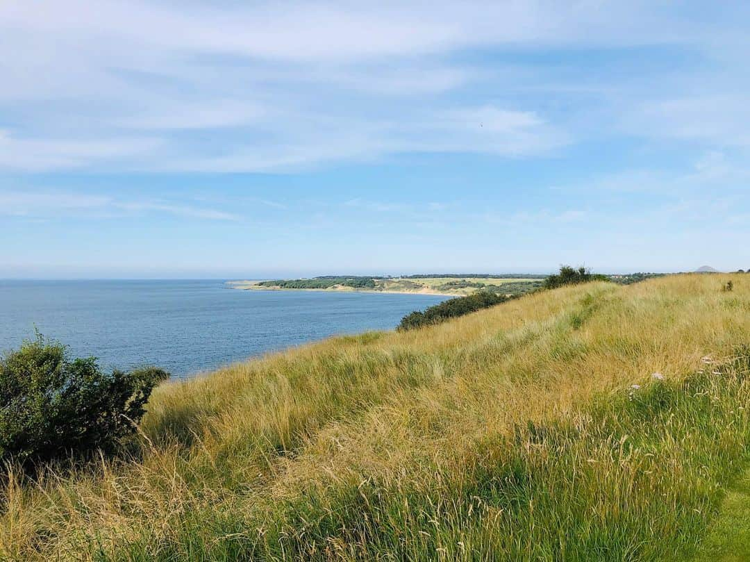 チェ・ナヨンさんのインスタグラム写真 - (チェ・ナヨンInstagram)「Thank you for letting us to play this amazing golf course two  days ago in North Berwick !!! @gullanegolfclub1882 really enjoyed!!! #preesh」8月5日 18時25分 - nychoi87