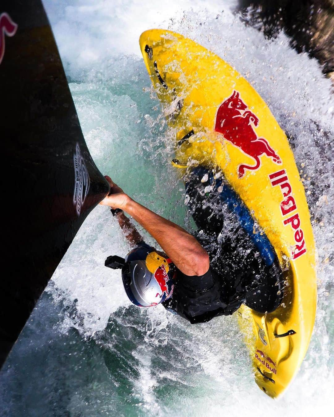 goproさんのインスタグラム写真 - (goproInstagram)「Photo of the Day: Paddle perspectives with #GoProAthlete @aniolserrasolses + #GoProHERO7 Black. • • • #GoPro #Kayaking #Whistler #BritishColumbia」8月6日 5時05分 - gopro