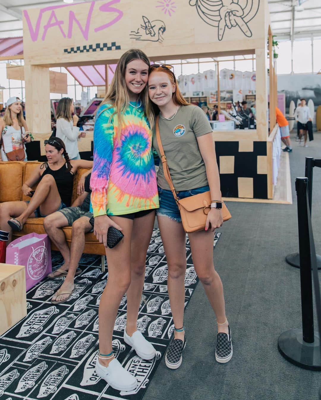 vansさんのインスタグラム写真 - (vansInstagram)「That's a wrap on the 2019 Vans US Open of Surfing! Head to vansusopenofsurfing.com to see all the highlights you might have missed including surf, skate, BMX, and music! 📷: @CelinaKenyon」8月6日 5時25分 - vans