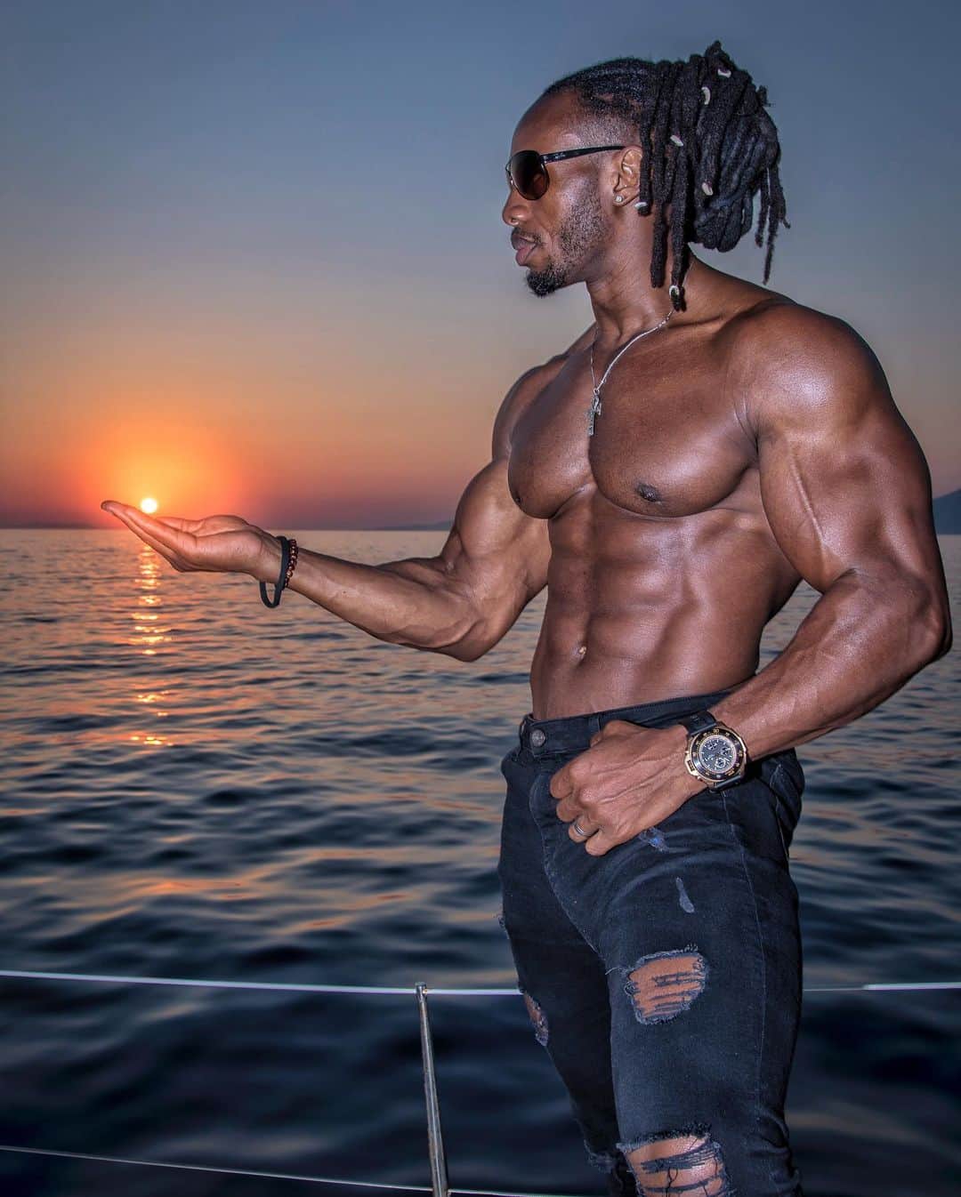 Ulissesworldさんのインスタグラム写真 - (UlissesworldInstagram)「Mykonos 🇬🇷 ❤ You’ve been so good to me. Thank you for an Amazing time & the kind hospitality! Until next time✌🏽 _ #ulissesworld #family #holiday #vacation #mykonos #kai_ulisses #jaden_ulisses #sharah_ulisses #kenshoornos #kenshomykonos #kenshovilla #villaornos」8月6日 5時48分 - ulissesworld