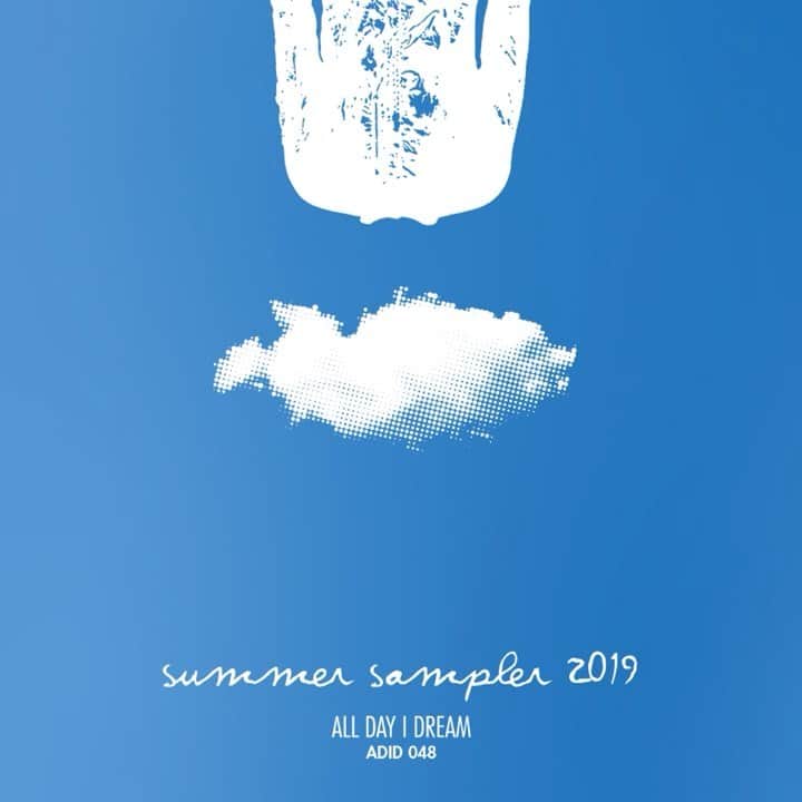 ハイメ・アルグエルスアリのインスタグラム：「You can pre-order my new track “Inimagina”. It’s out this Friday on @alldayidreamintheclouds ´s summer sampler ☁️☀☁️ https://smarturl.it/ADID048」