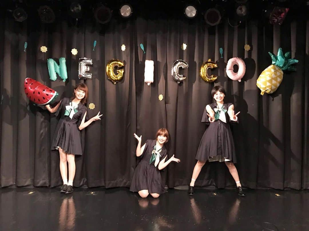 Negiccoさんのインスタグラム写真 - (NegiccoInstagram)「「Negicco女子限定ライブやるって！じょじょじょ！」@代官山LOOP ありがとうございました。みなさんから投票してもらって決まった衣装はこちらでした。﻿ ﻿ #Negicco」8月5日 22時31分 - negicco_official