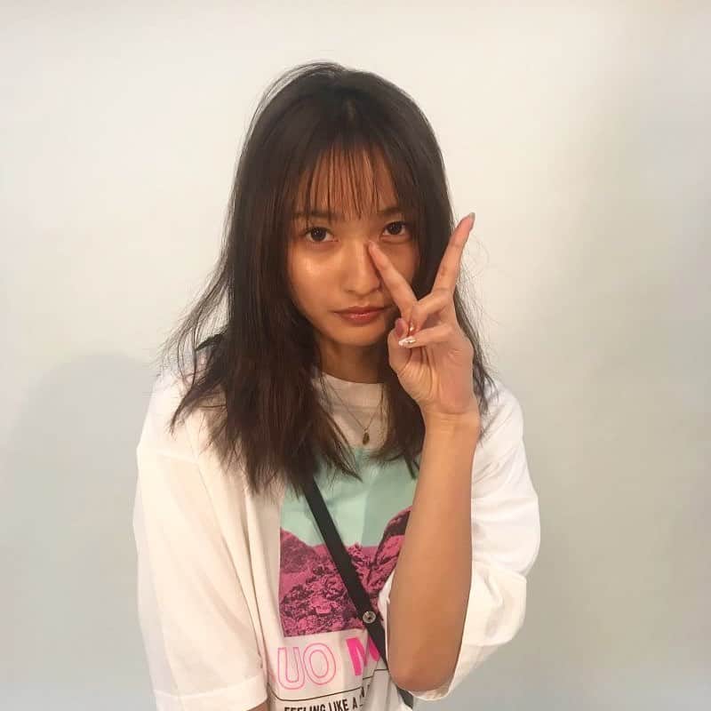 のインスタグラム：「メイク撮影後のレイ🥰 @yasuirei  メイク企画、みてねーっ  #jelly #jelly9月号 #安井レイ #オフショット #jelly撮影の裏側」