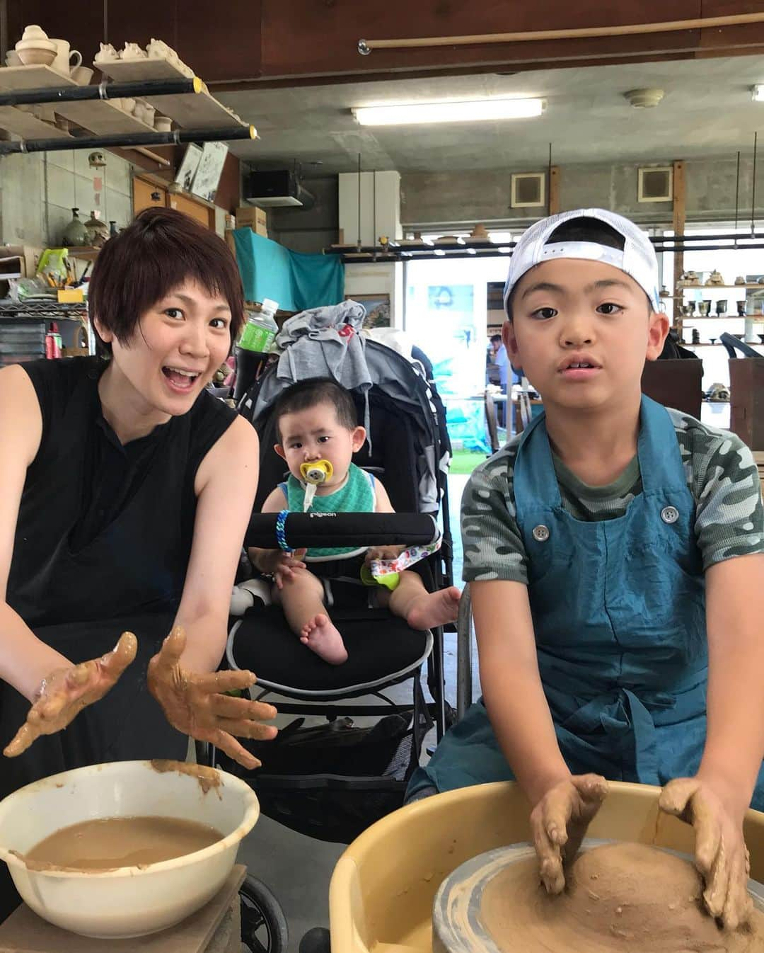 高橋みゆきさんのインスタグラム写真 - (高橋みゆきInstagram)「今年の沖縄旅行🌺色んな体験して海入って🏖歩いて💨満喫❣️心ノ祐も初めての経験ばかりでまた成長したかな👶🎶 #沖縄 #夏休み #兄ボウズ #心ノ祐とメイちゃん #1歳」8月5日 22時36分 - shin_miyukichi