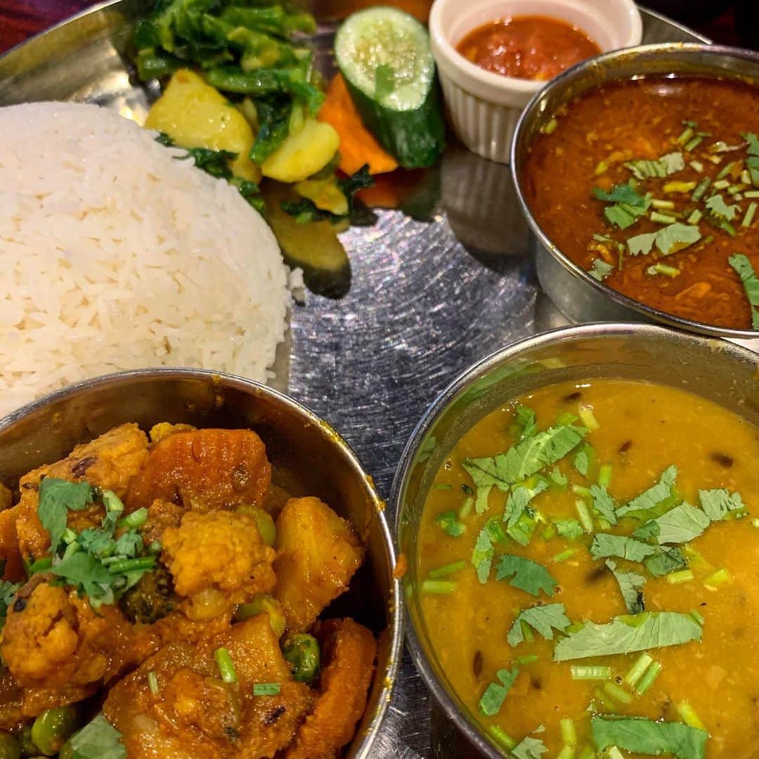 黒沢薫さんのインスタグラム写真 - (黒沢薫Instagram)「今日はミーティング兼ネパールカレー食べに大久保の最深部へ。詳細は後日。 #dinner #curry #nepal #music #soul #rb #singer #lovelife #instafood #ハードコアカレーシンガー」8月5日 23時44分 - kaorukurosawa_lovelife