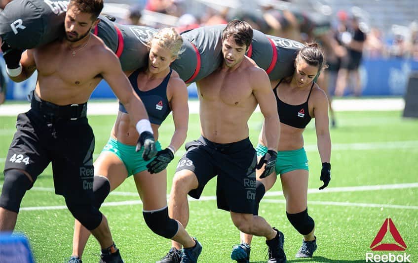 Camille Leblanc-Bazinetさんのインスタグラム写真 - (Camille Leblanc-BazinetInstagram)「Alec: “wanna be on our team” “  The rest is now history!!! This was the most fun I’ve ever had at the crossfit games!! Getting second is just the cherry on top!! I really believe that life is all about connecting with each other’s, creating memories, learning and getting inspired by each other to become better people! “  We did the best we could and that’s cool but the experience and the bound that we’ve built over the past couple week is something that I will be grateful for a lifetime!!! “  My teammate are literally some of the most giving selfless, badass and toughest person I know! Just some really really freaking high class act and quality people!! “  I’m already all emotional that I won’t see them tomorrow 😭♥️⭐️ “  Thanks for everyone who reached out , your support meant the world to us and still does we are filled with love and gratitude 🙏🙌🏽⭐️」8月5日 23時37分 - camillelbaz
